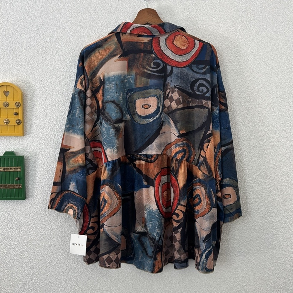 Abstract Pattern Button-Front Tunic Top - Multicolor - Picture 10 of 12